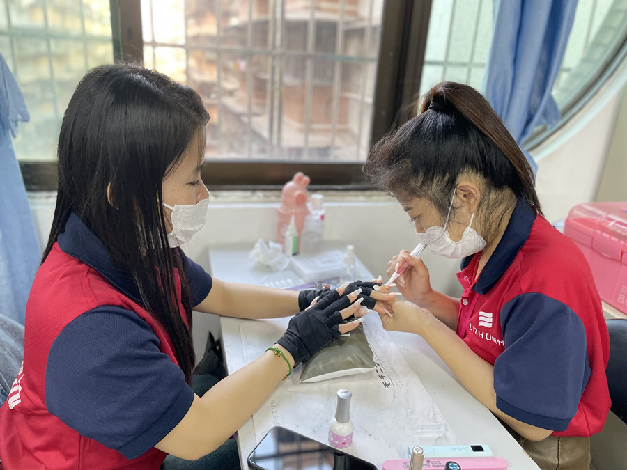 貼片美甲的基礎知識，南寧美甲培訓教學