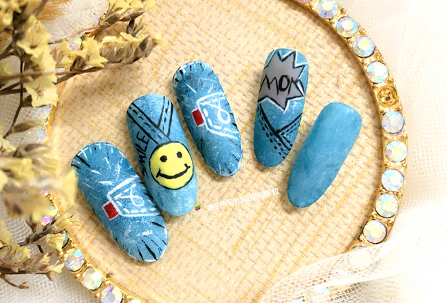 牛仔美甲&手繪美甲，南寧美甲技師學(xué)校作品