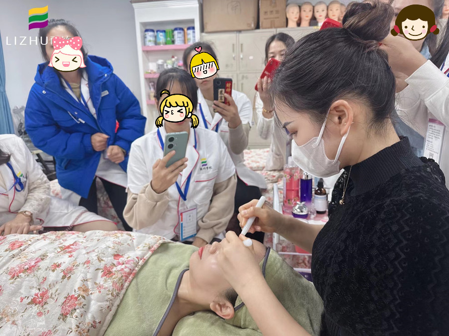 撥筋棒的使用方法，南寧美容基礎(chǔ)培訓(xùn)