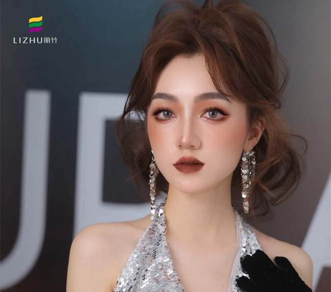 氣質千金新娘，南寧學化妝影樓作品