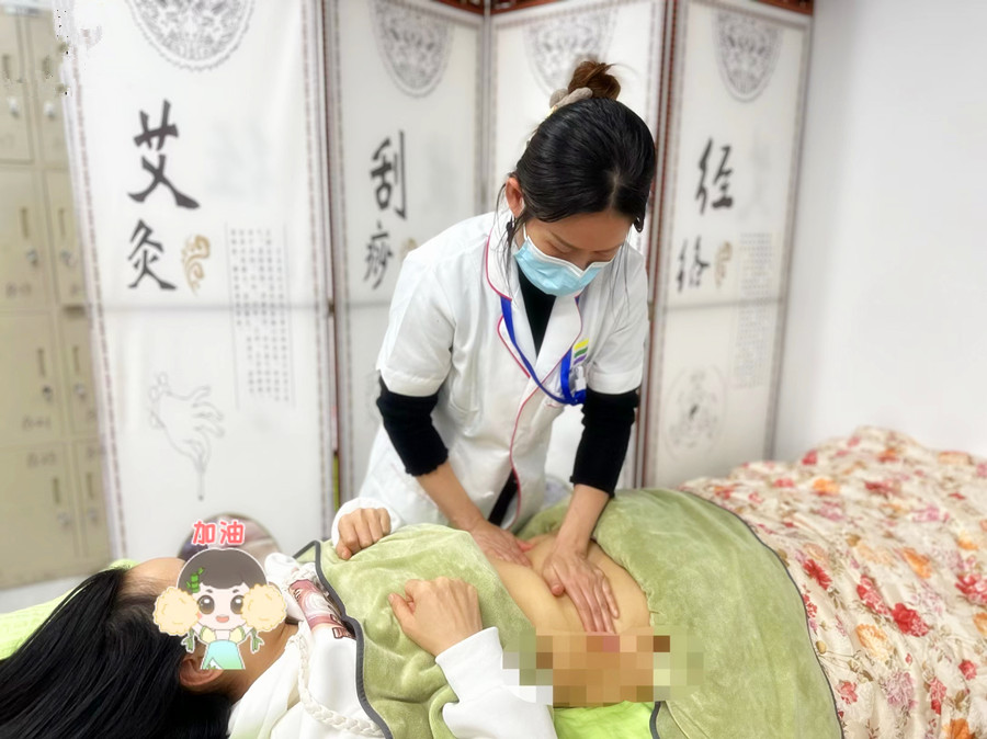 揉按腹部的好處，廣西美容美體專業(yè)學(xué)院分享