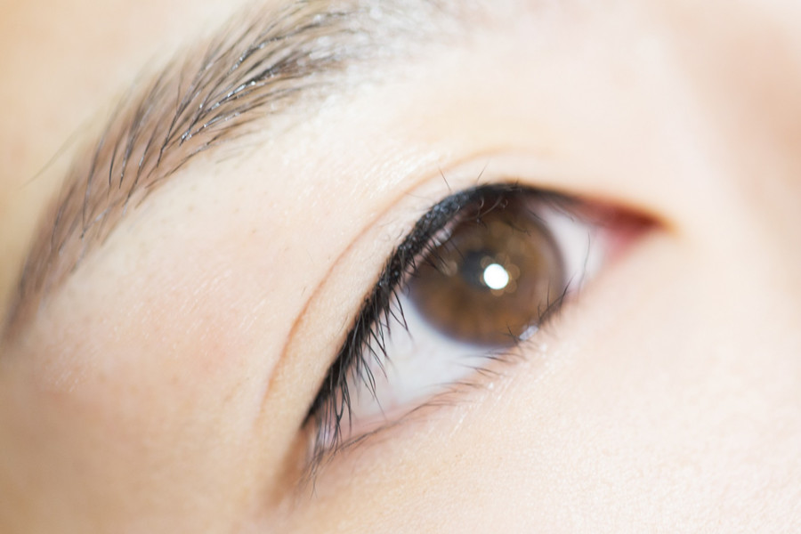 零基礎(chǔ)眉眼唇教學(xué)：美瞳線上色不理想怎么辦？