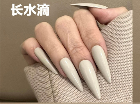 廣西美甲店：如何根據(jù)手型搭配美甲甲型？