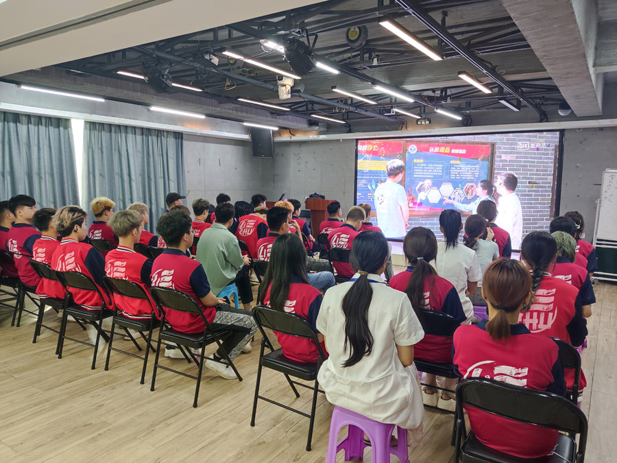 麗竹學(xué)校開展禁毒宣傳進(jìn)校園主題教育活動