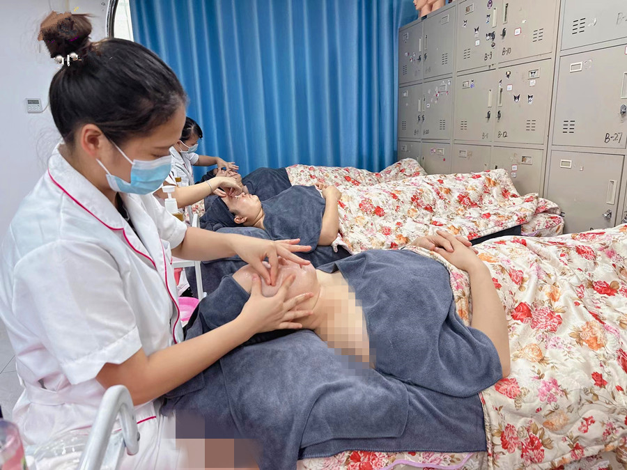 如何緩解魚尾紋的加深？南寧皮膚管理師學校告訴你