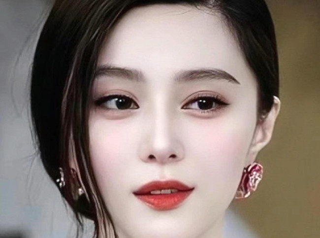 玉面桃花狐貍眼妝容解析，告訴廣西化妝造型哪家有實(shí)力？