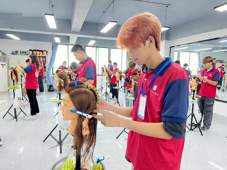 標(biāo)準(zhǔn)杠操作技巧 | 南寧學(xué)燙染哪里學(xué)費(fèi)便宜？