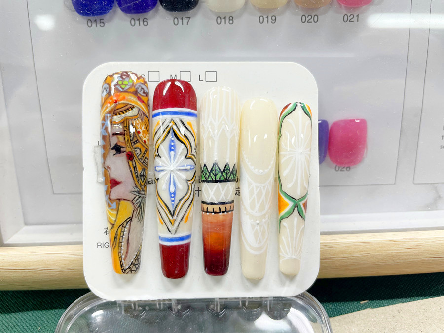 波西米亞美甲，南寧美甲進修學院學員作品