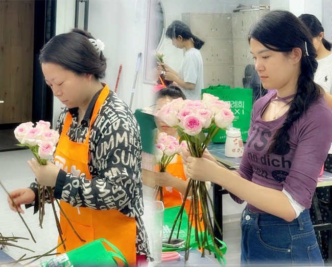 螺旋花束的教程，南寧花藝師學(xué)校分享
