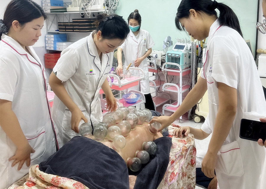 不同人群適合的拔罐時間，南寧健康管理知識分享