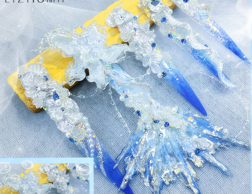 南寧美甲培訓(xùn)創(chuàng)意雕花美甲：冰川星墜?